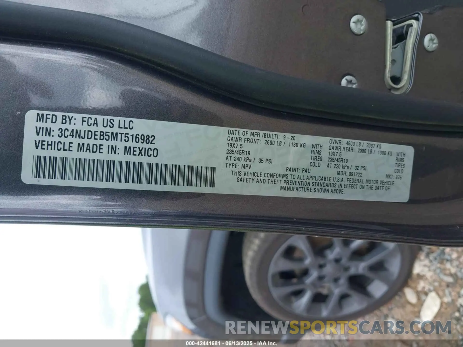 9 Photograph of a damaged car 3C4NJDEB5MT516982 JEEP COMPASS 2021