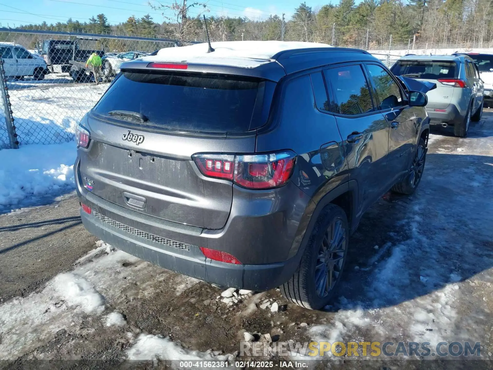 4 Фотография поврежденного автомобиля 3C4NJDEB5MT553868 JEEP COMPASS 2021