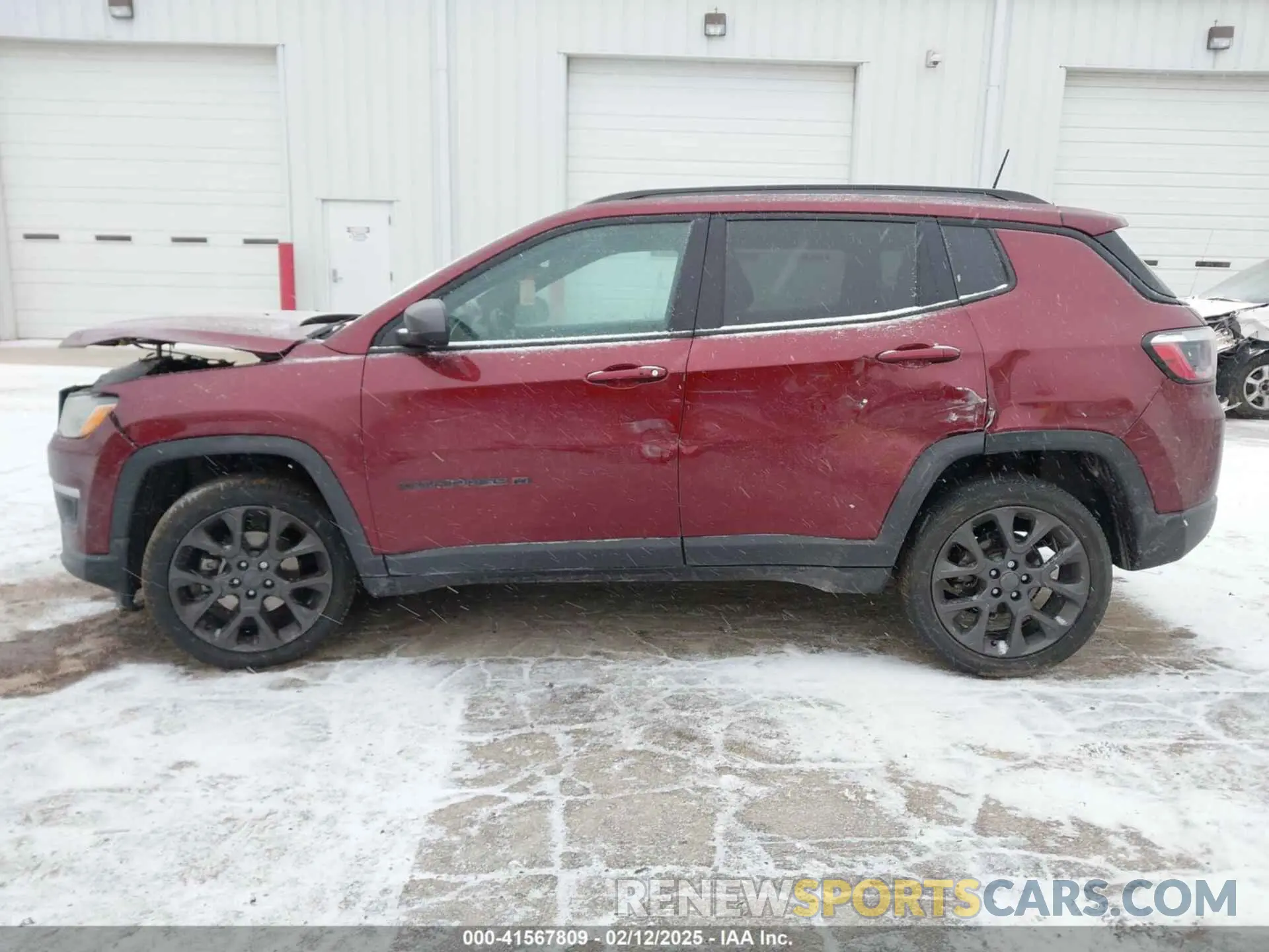 13 Photograph of a damaged car 3C4NJDEB5MT566264 JEEP COMPASS 2021
