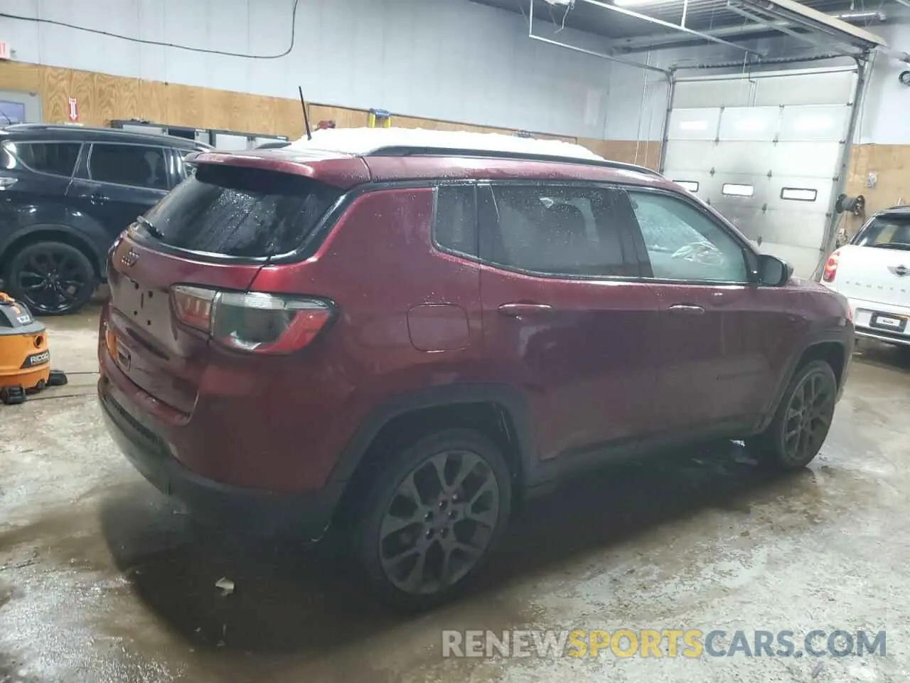 3 Photograph of a damaged car 3C4NJDEB7MT537185 JEEP COMPASS 2021