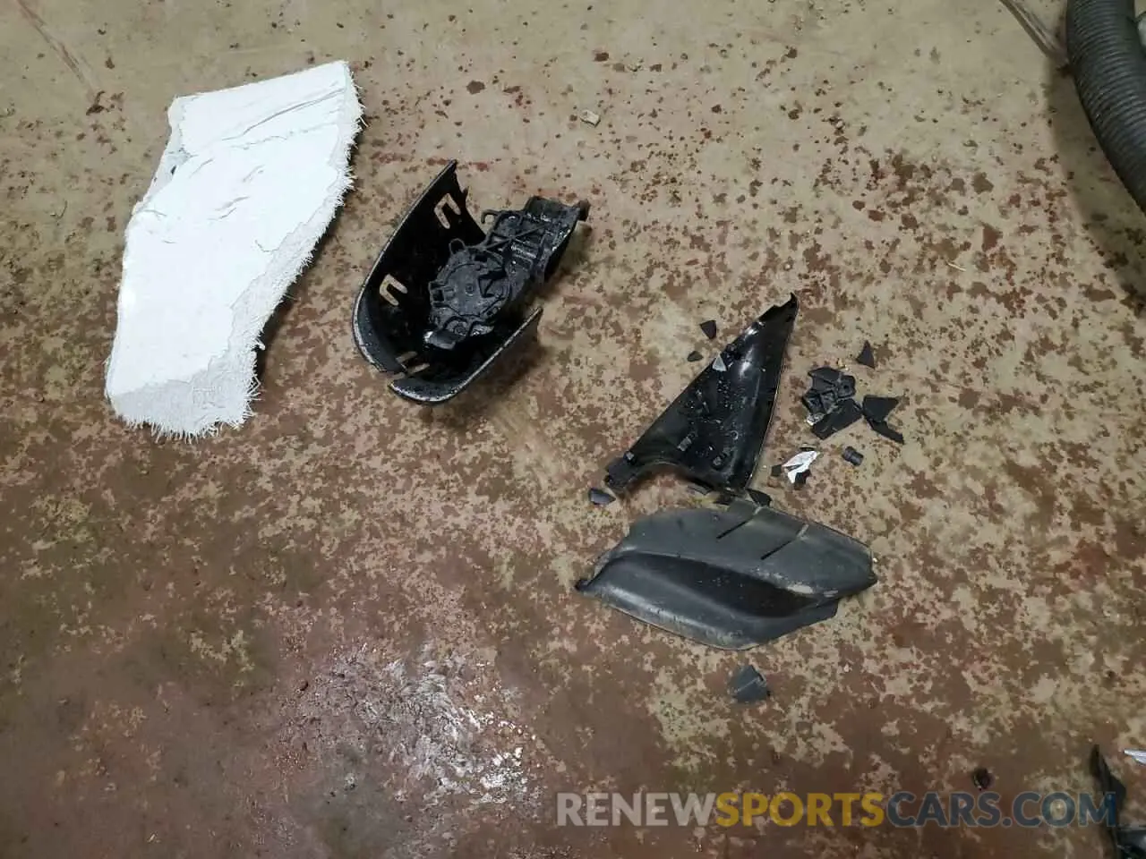 13 Photograph of a damaged car 3C4NJDEB8MT596262 JEEP COMPASS 2021