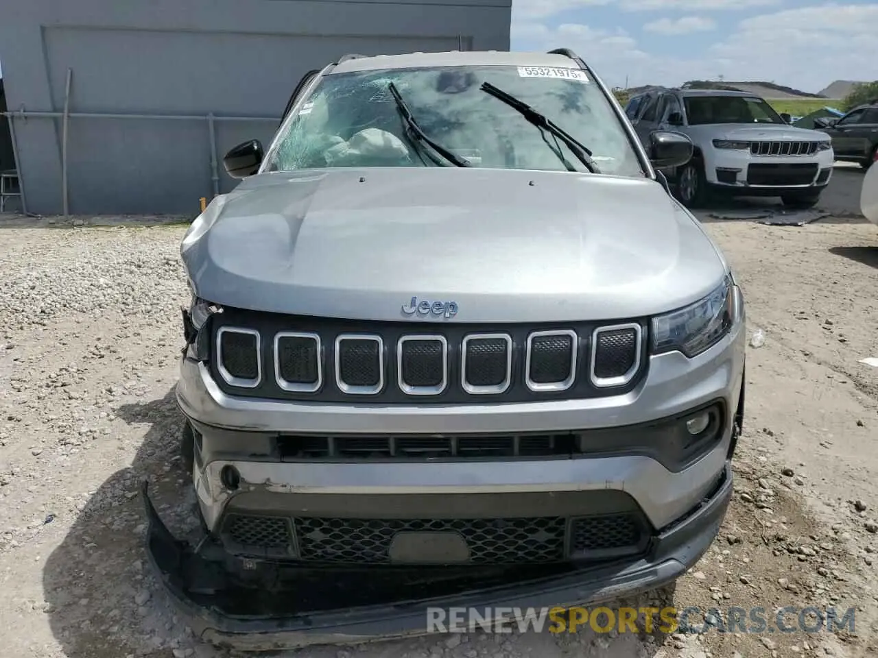 5 Photograph of a damaged car 3C4NJCBB0NT112889 JEEP COMPASS 2022