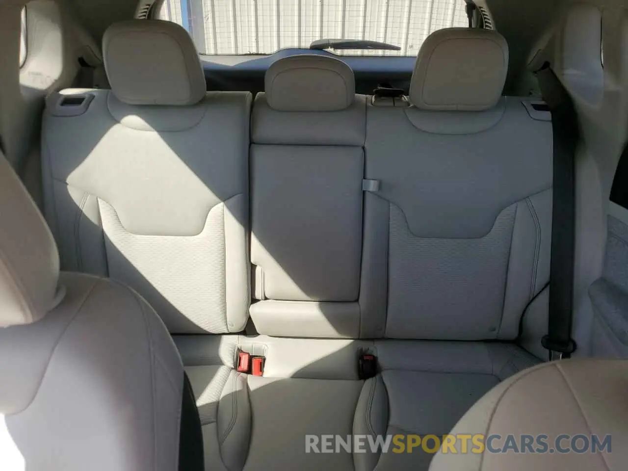 10 Фотография поврежденного автомобиля 3C4NJCBB0NT192422 JEEP COMPASS 2022