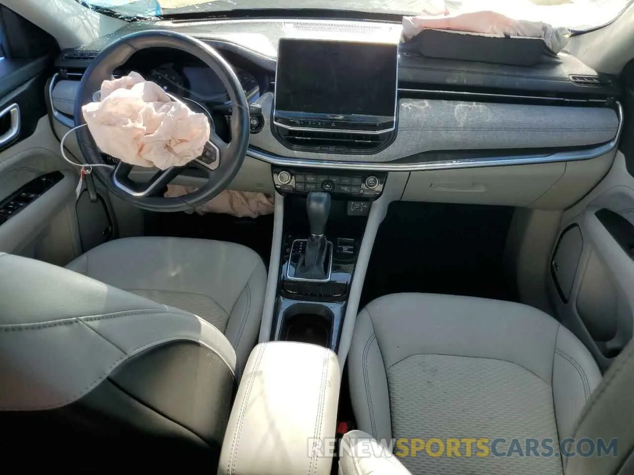 8 Фотография поврежденного автомобиля 3C4NJCBB0NT192422 JEEP COMPASS 2022