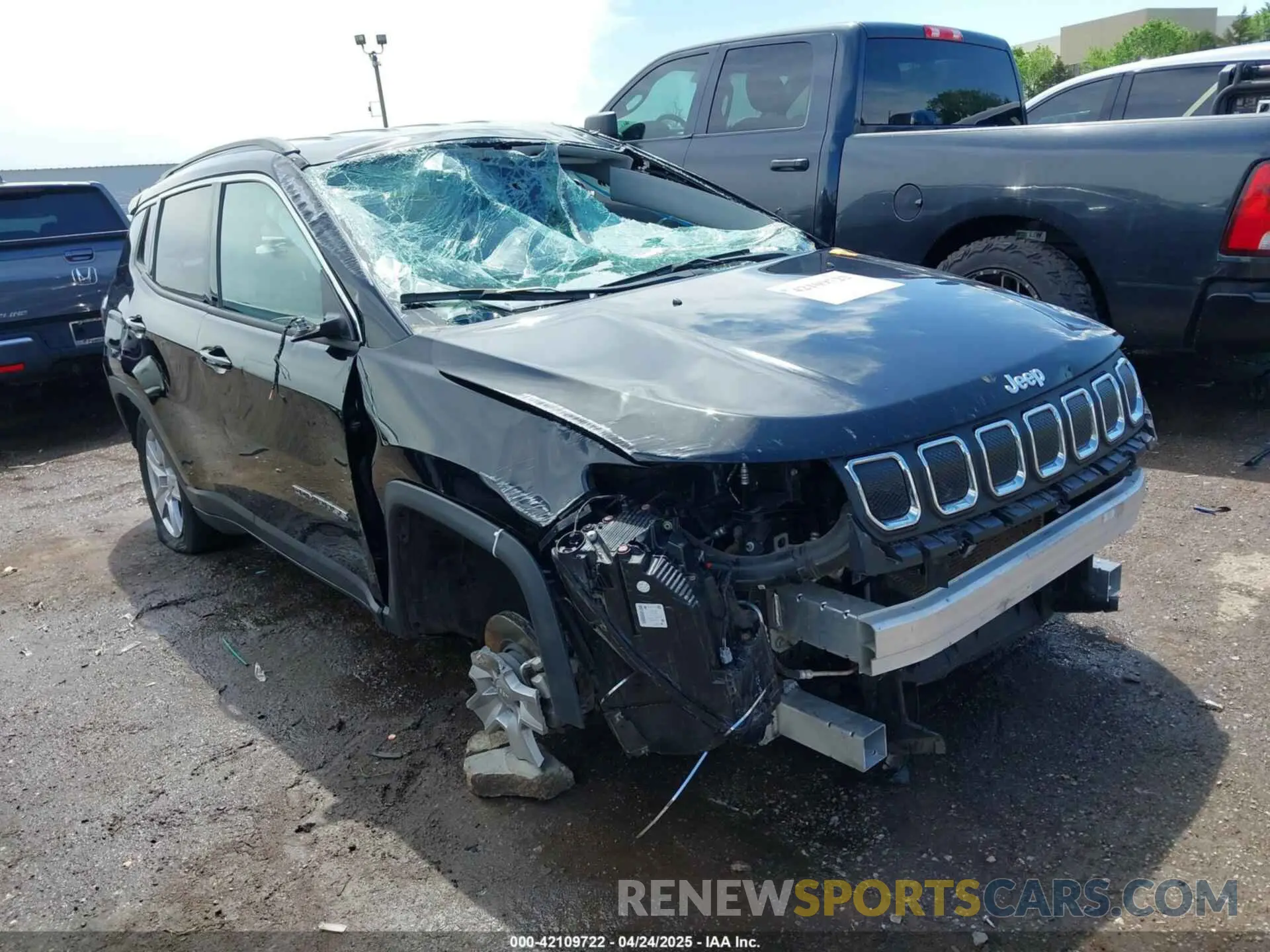1 Фотография поврежденного автомобиля 3C4NJCBB4NT187403 JEEP COMPASS 2022