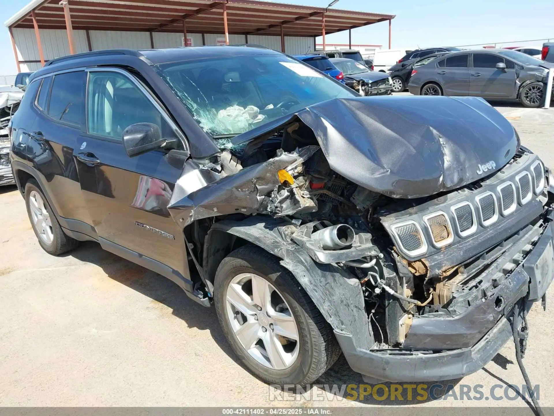 1 Photograph of a damaged car 3C4NJCBB5NT106599 JEEP COMPASS 2022