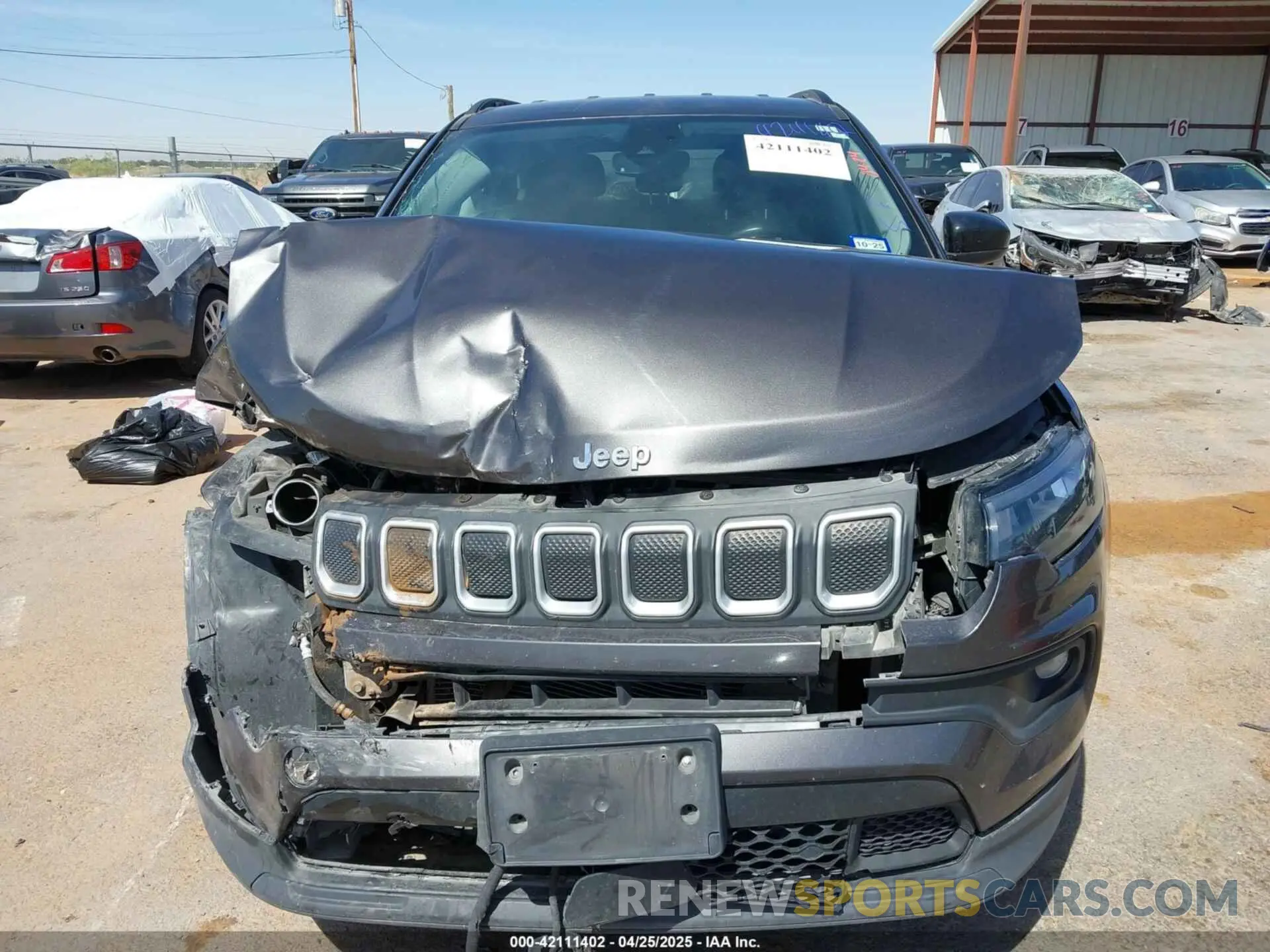 11 Photograph of a damaged car 3C4NJCBB5NT106599 JEEP COMPASS 2022