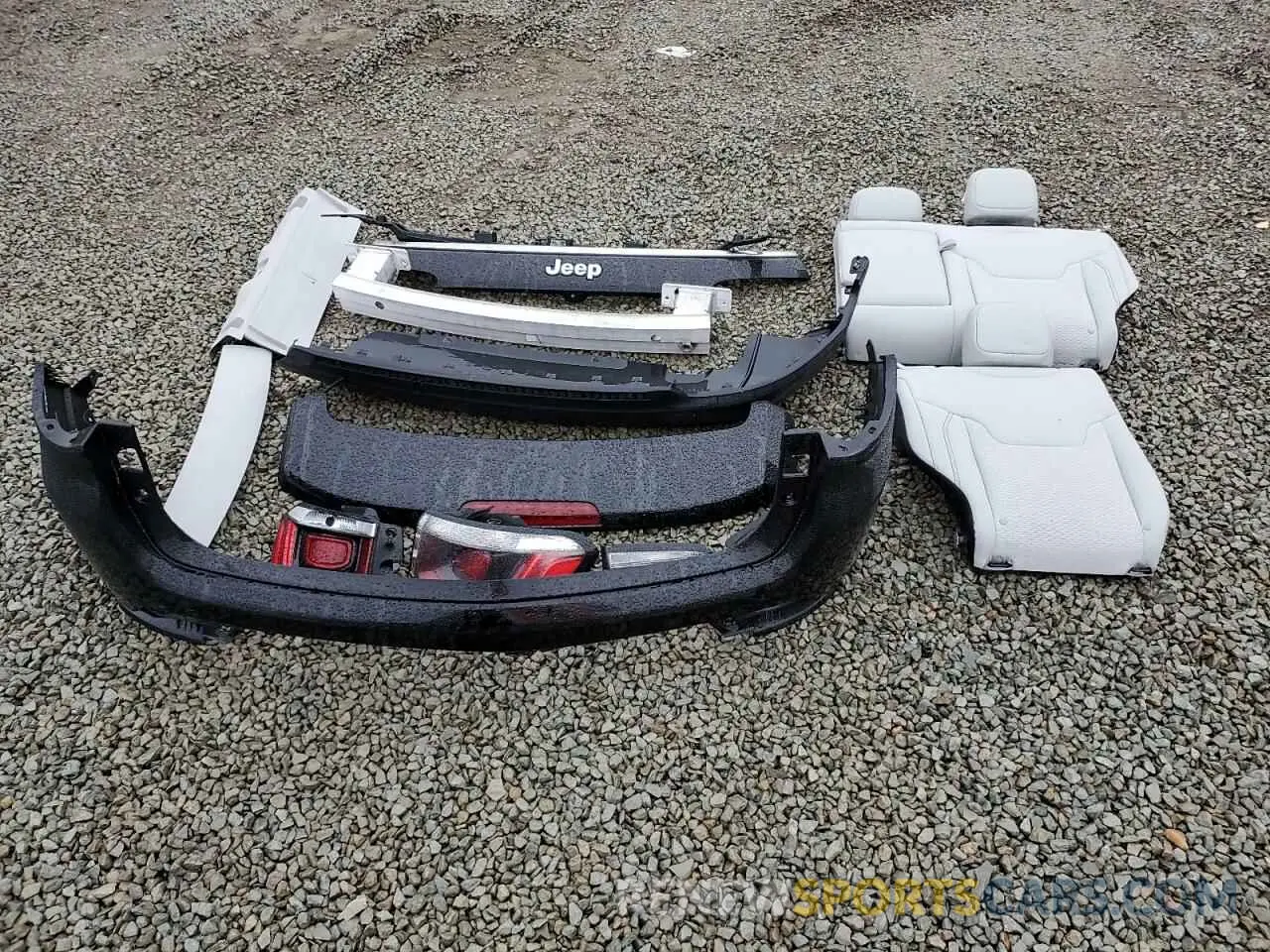 13 Photograph of a damaged car 3C4NJCBB5NT138985 JEEP COMPASS 2022
