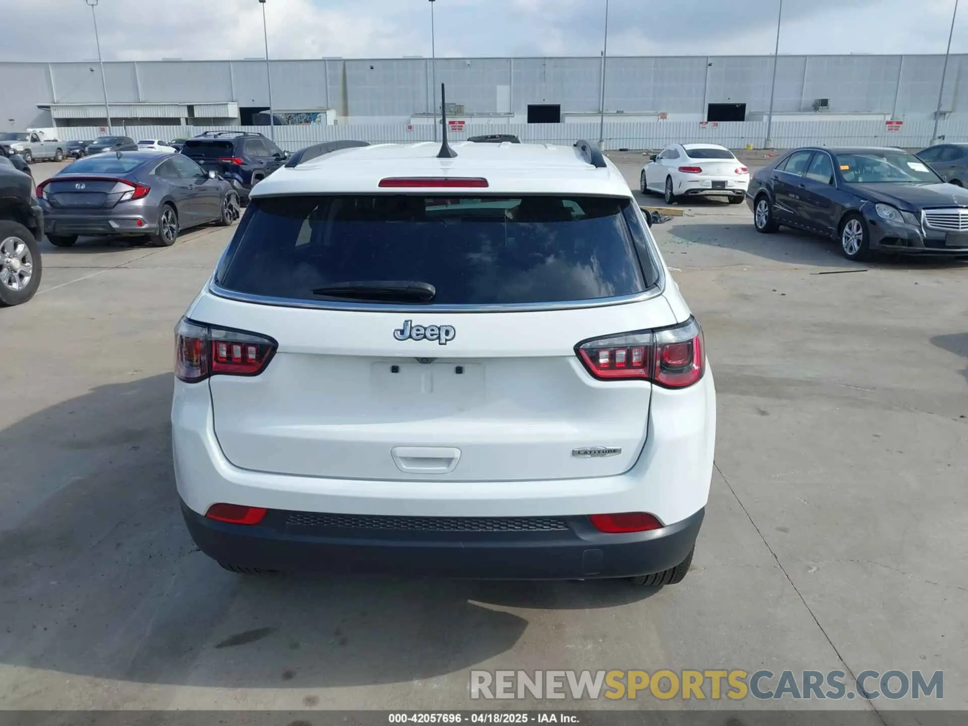 16 Фотография поврежденного автомобиля 3C4NJCBB6NT217940 JEEP COMPASS 2022