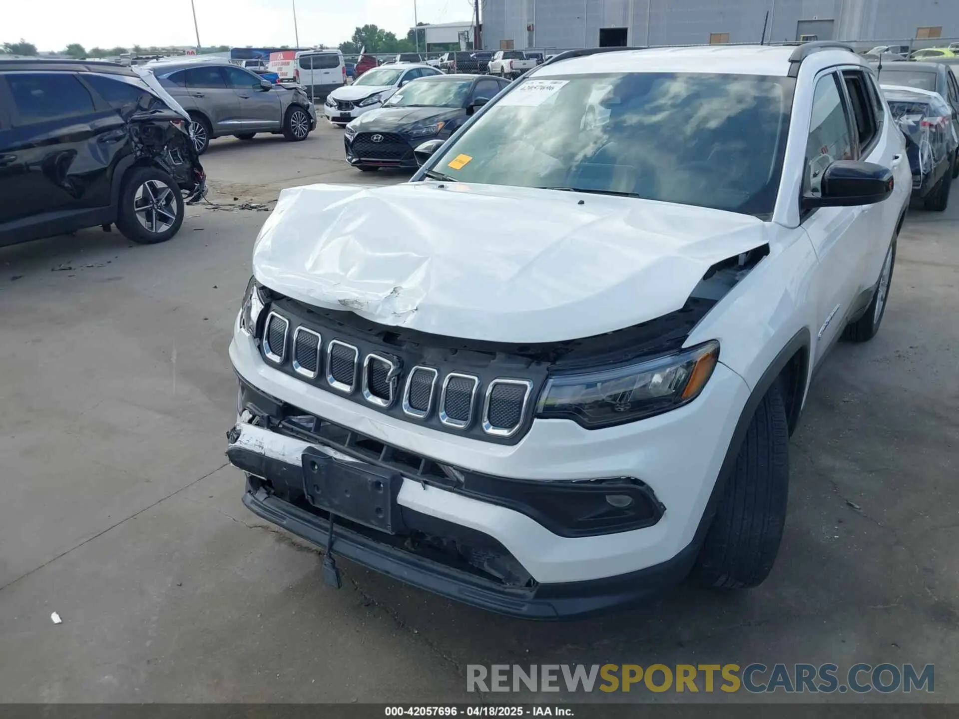 6 Фотография поврежденного автомобиля 3C4NJCBB6NT217940 JEEP COMPASS 2022