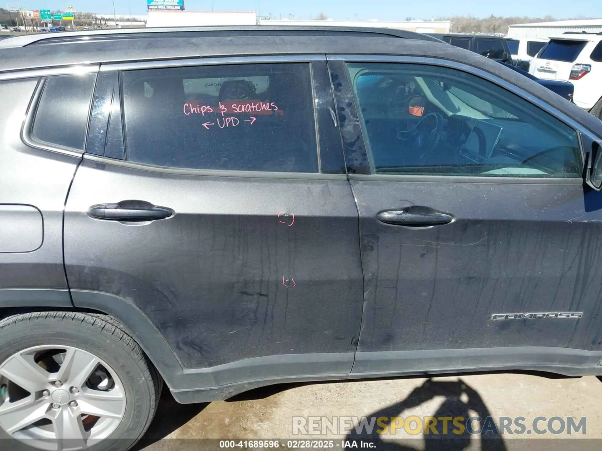 14 Photograph of a damaged car 3C4NJCBB6NT224970 JEEP COMPASS 2022