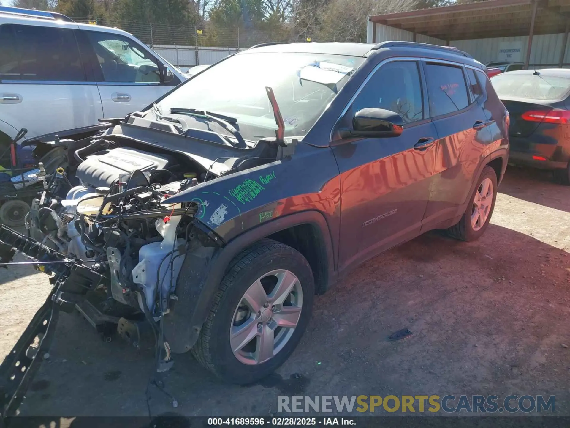 2 Photograph of a damaged car 3C4NJCBB6NT224970 JEEP COMPASS 2022