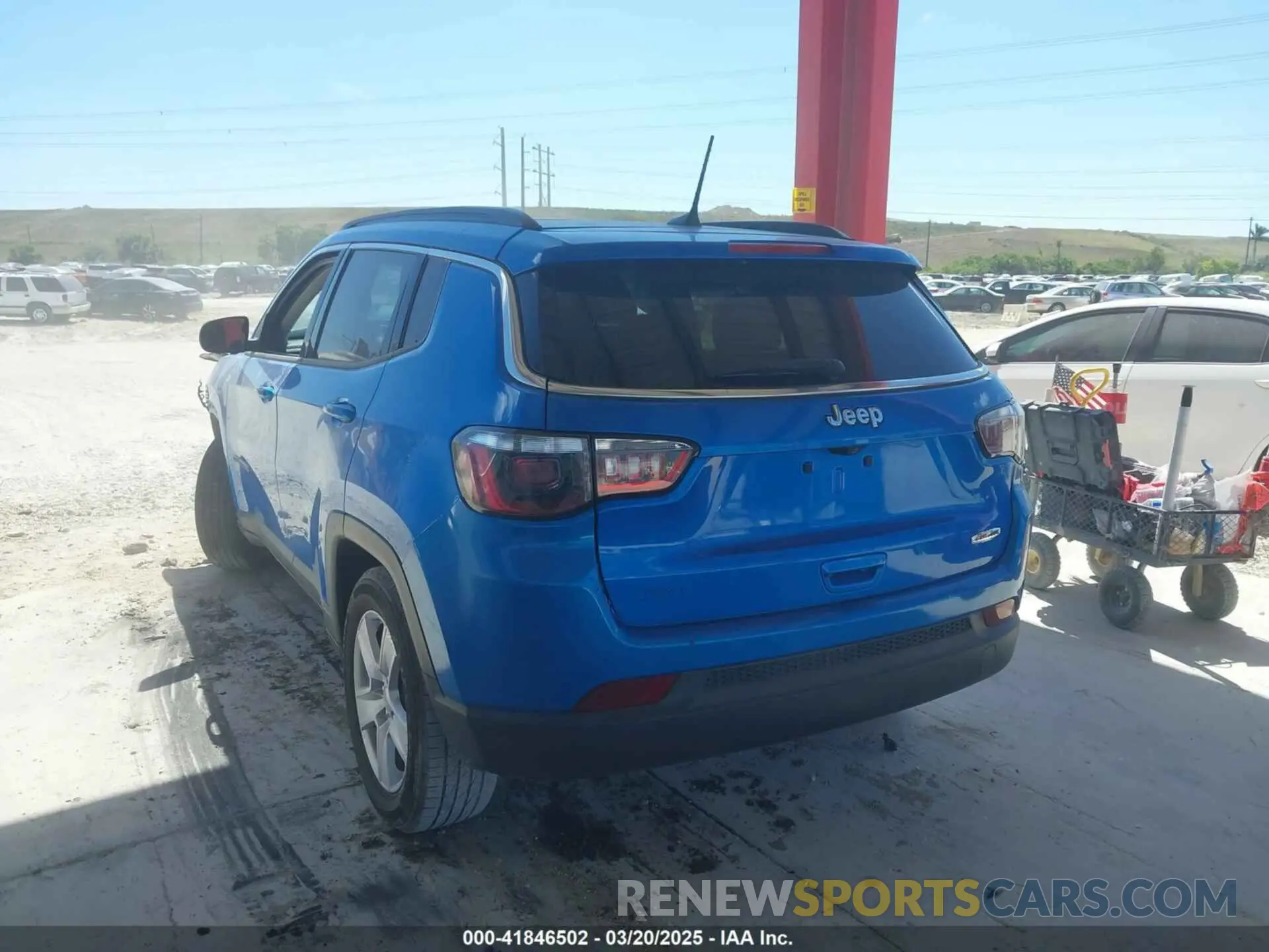 3 Photograph of a damaged car 3C4NJCBB7NT119404 JEEP COMPASS 2022