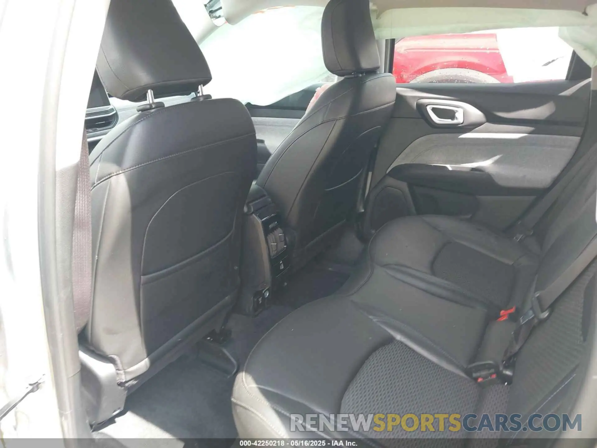 8 Фотография поврежденного автомобиля 3C4NJCBB7NT189257 JEEP COMPASS 2022