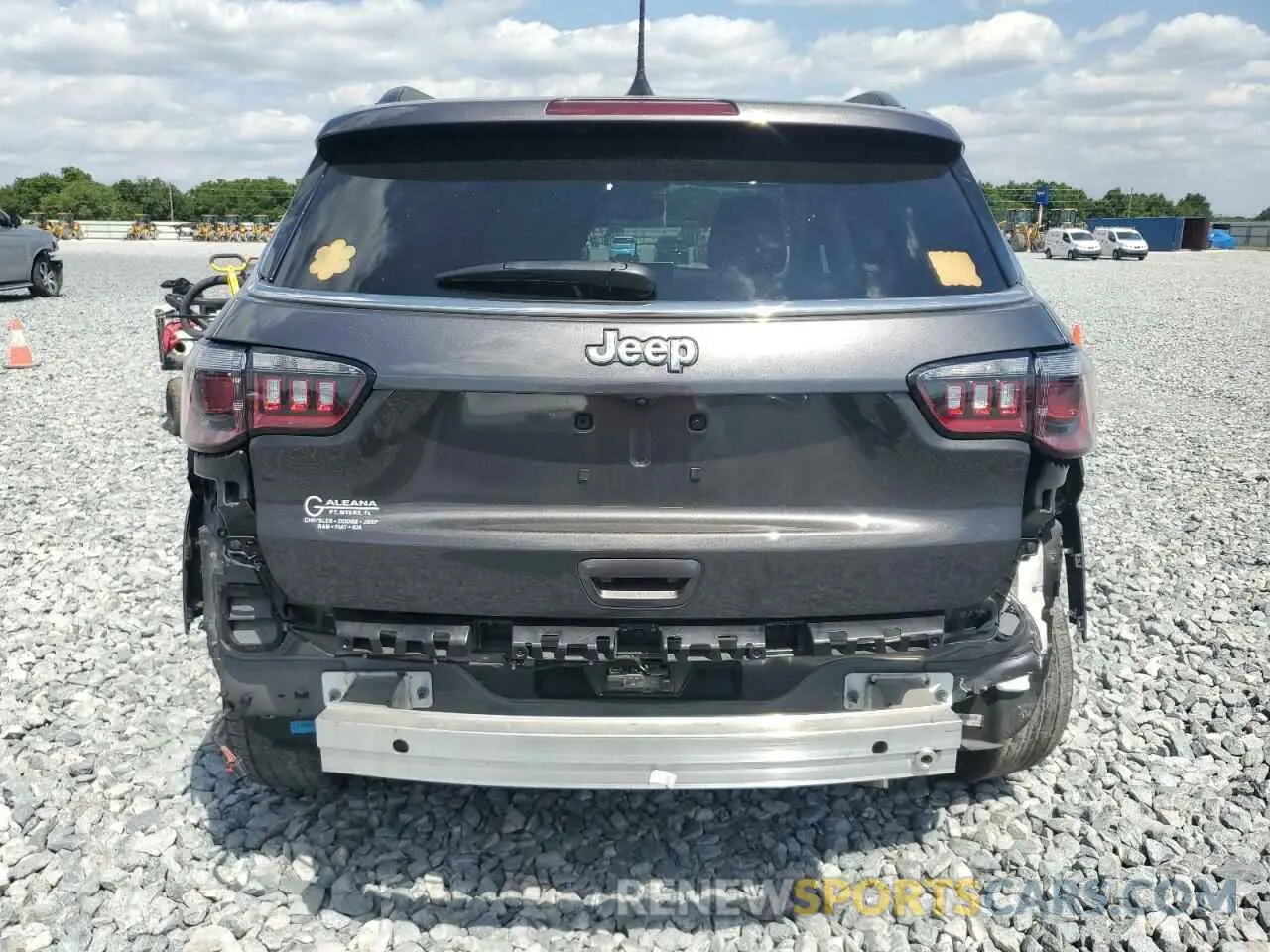 6 Photograph of a damaged car 3C4NJCBB7NT235119 JEEP COMPASS 2022