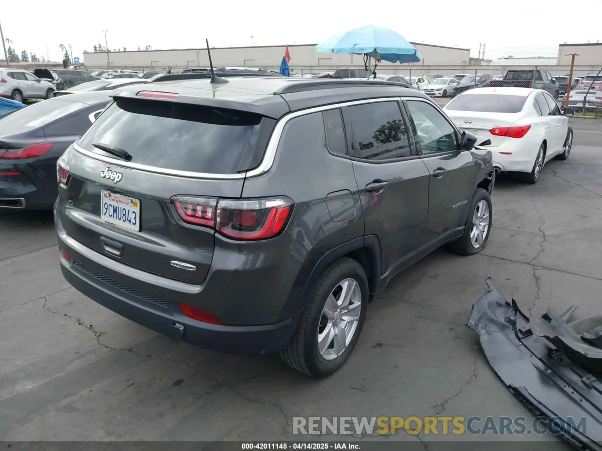 4 Фотография поврежденного автомобиля 3C4NJCBB8NT188411 JEEP COMPASS 2022