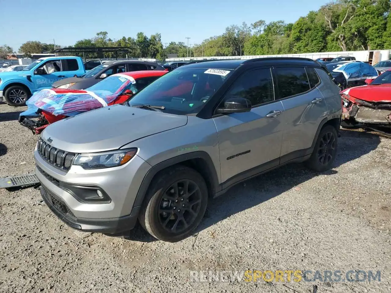 1 Фотография поврежденного автомобиля 3C4NJCBB9NT166613 JEEP COMPASS 2022