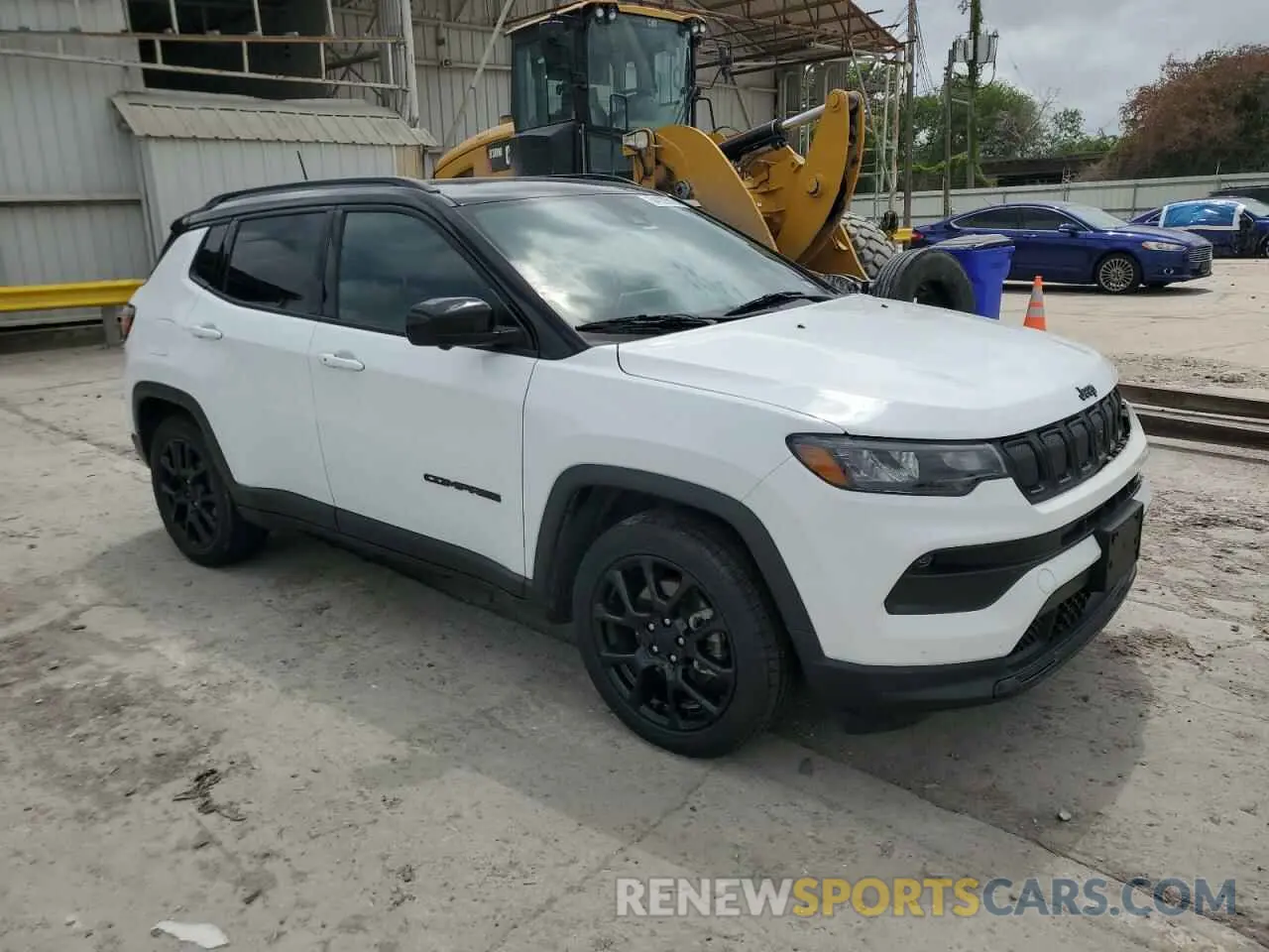 4 Photograph of a damaged car 3C4NJCBB9NT211131 JEEP COMPASS 2022