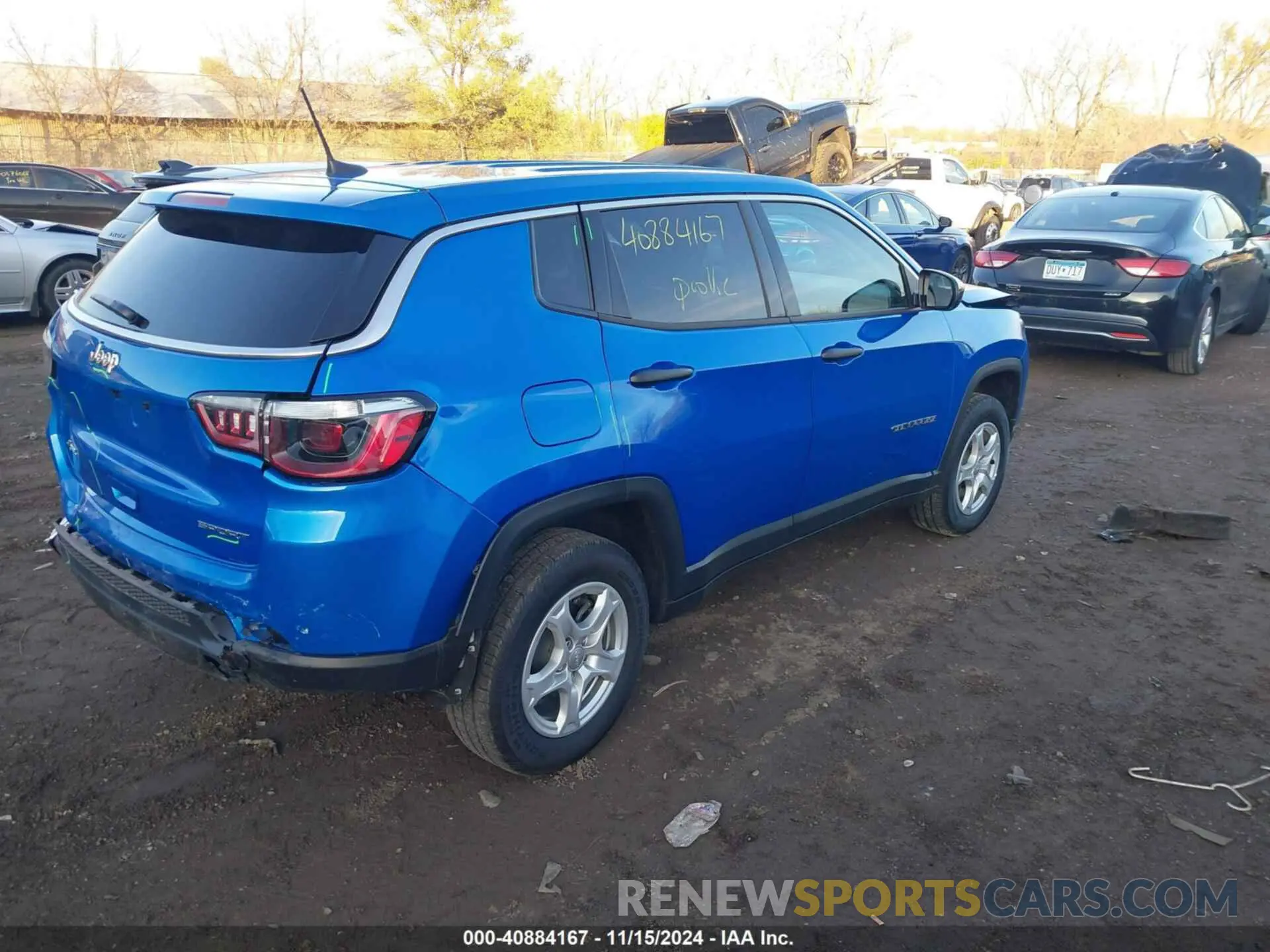 4 Фотография поврежденного автомобиля 3C4NJDAB3NT215618 JEEP COMPASS 2022