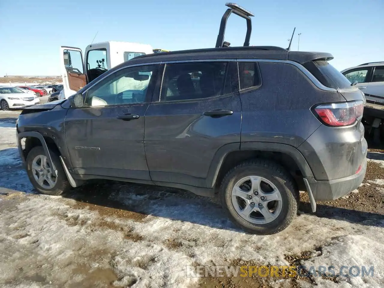 2 Фотография поврежденного автомобиля 3C4NJDABXNT120425 JEEP COMPASS 2022