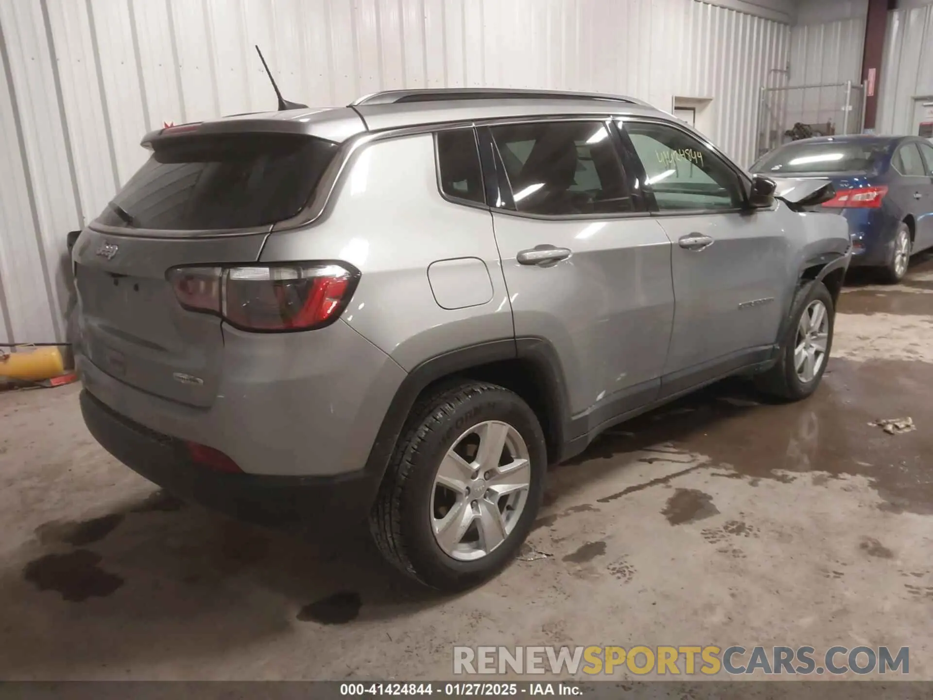 4 Фотография поврежденного автомобиля 3C4NJDBB1NT164537 JEEP COMPASS 2022