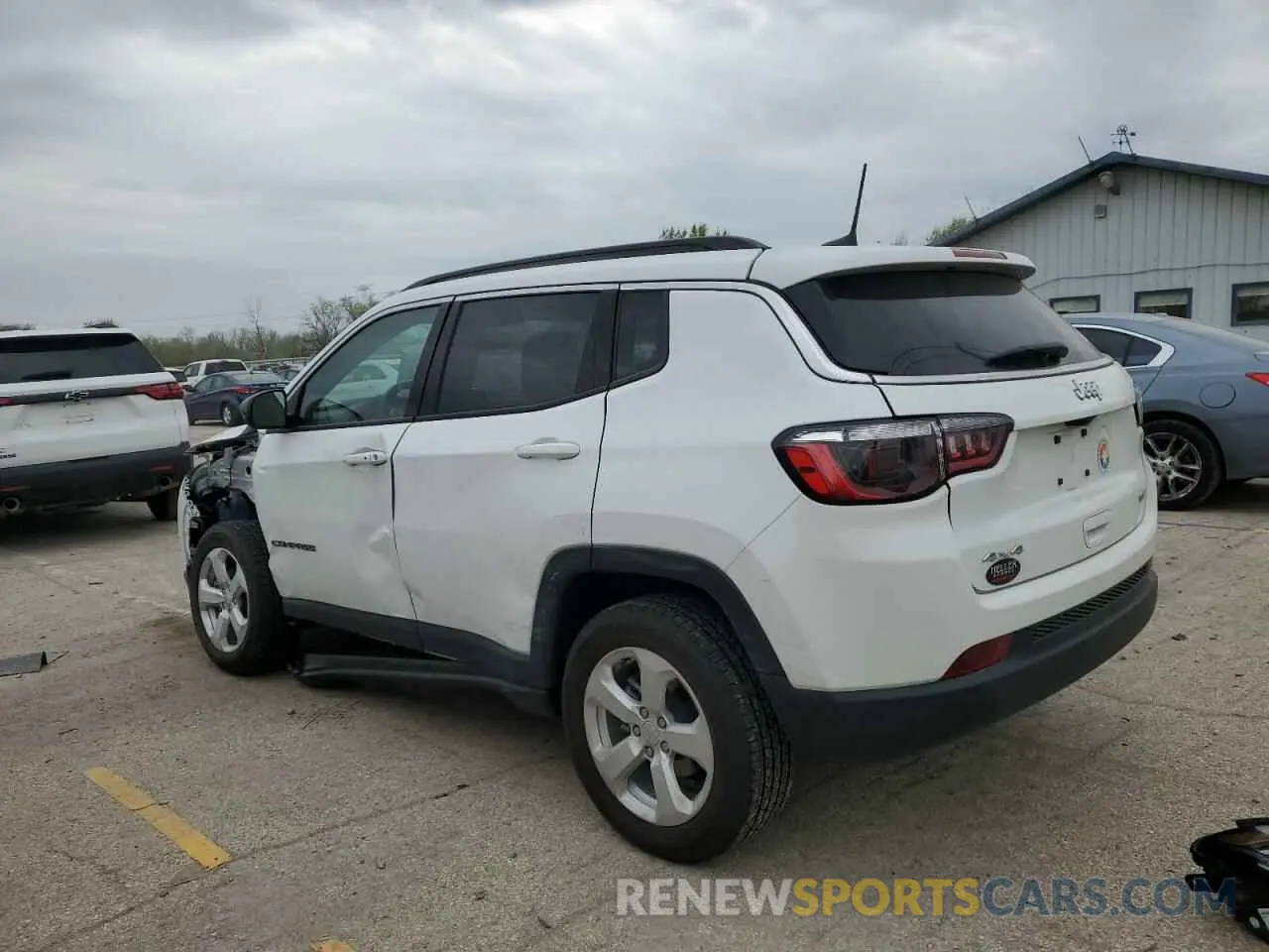 2 Фотография поврежденного автомобиля 3C4NJDBB2NT169942 JEEP COMPASS 2022
