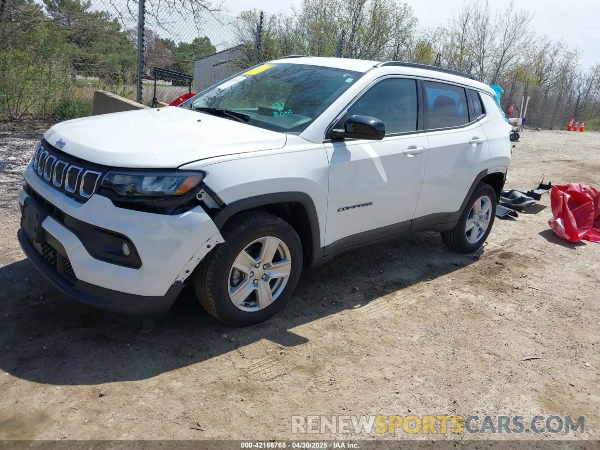 2 Photograph of a damaged car 3C4NJDBB3NT156973 JEEP COMPASS 2022
