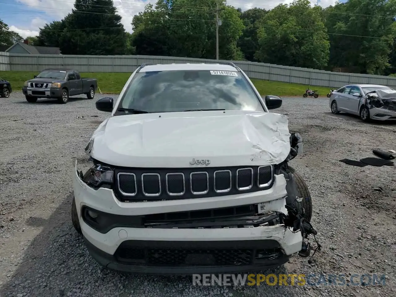 5 Photograph of a damaged car 3C4NJDBB3NT158254 JEEP COMPASS 2022