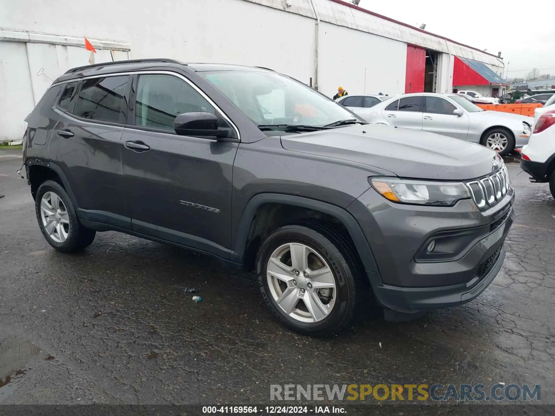 1 Photograph of a damaged car 3C4NJDBB3NT211986 JEEP COMPASS 2022