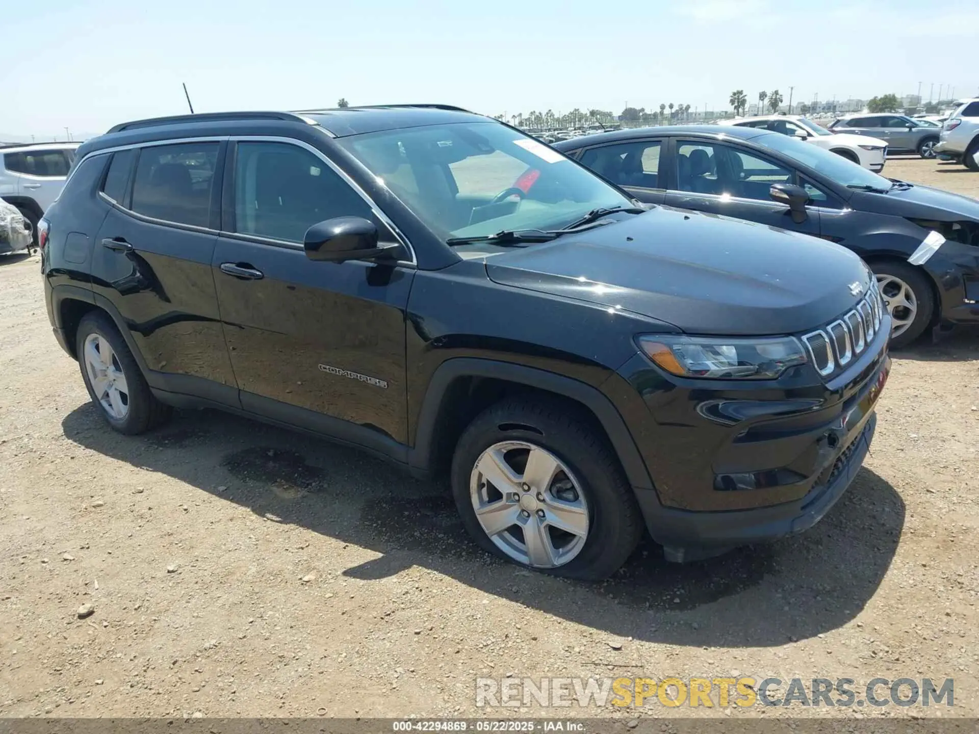 1 Фотография поврежденного автомобиля 3C4NJDBB4NT216159 JEEP COMPASS 2022