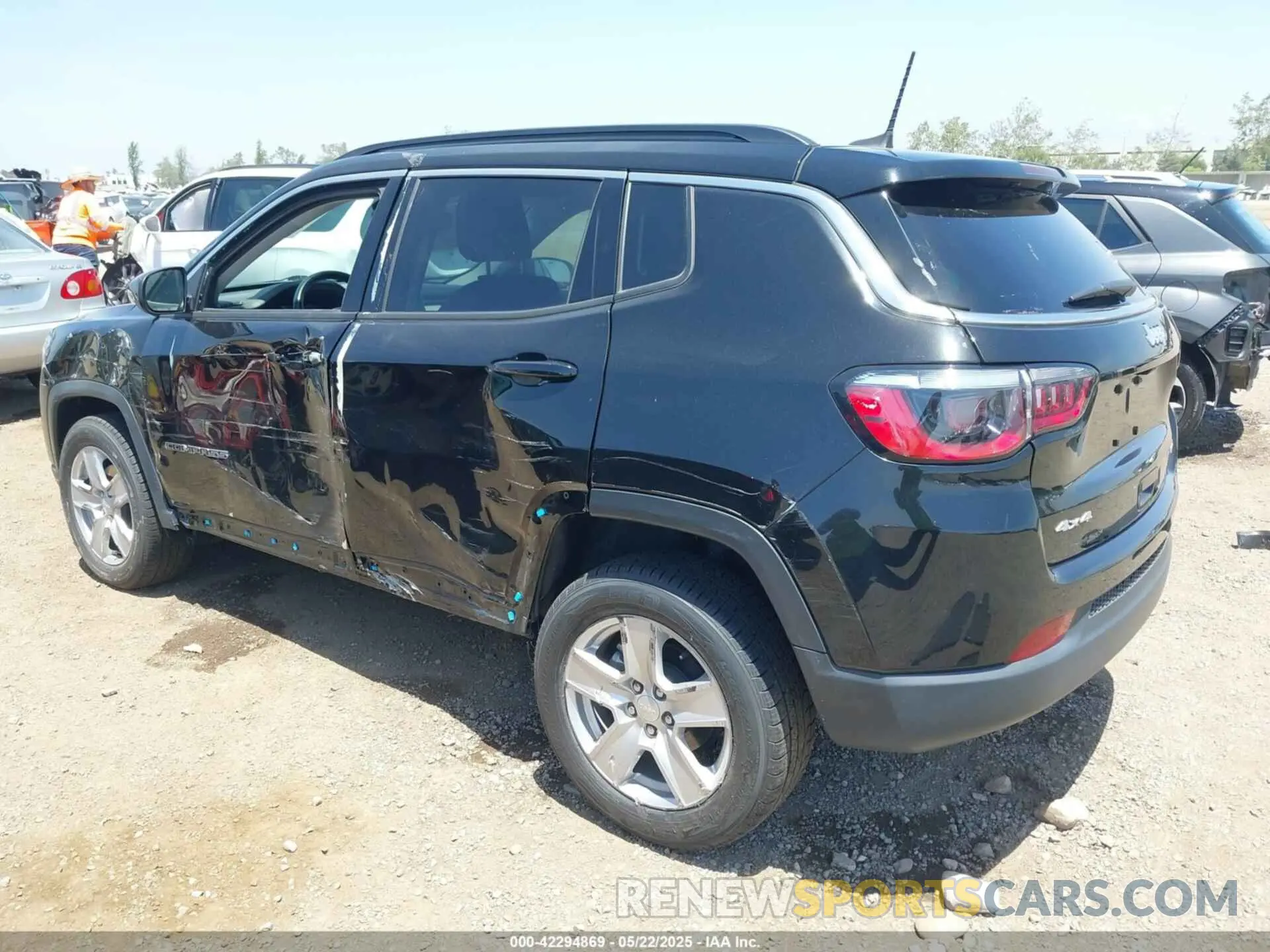 3 Фотография поврежденного автомобиля 3C4NJDBB4NT216159 JEEP COMPASS 2022