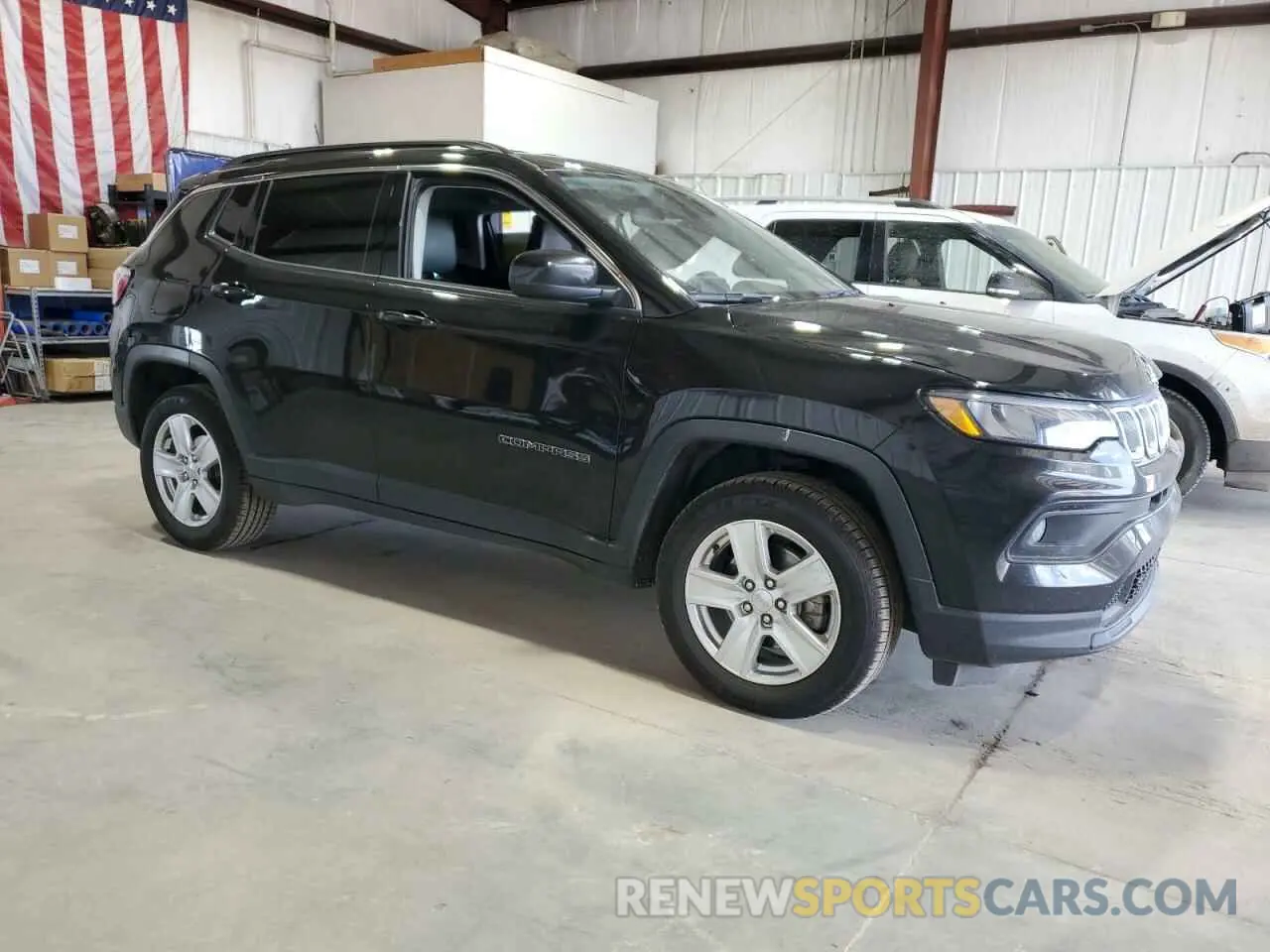 4 Фотография поврежденного автомобиля 3C4NJDBB5NT105376 JEEP COMPASS 2022