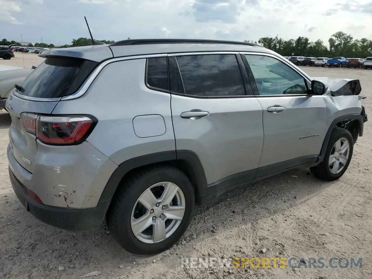 3 Photograph of a damaged car 3C4NJDBB5NT178960 JEEP COMPASS 2022