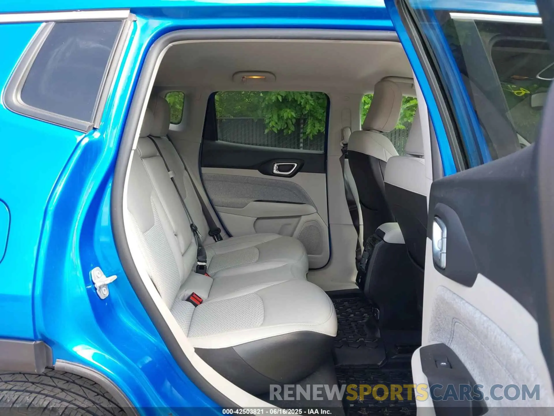 8 Фотография поврежденного автомобиля 3C4NJDBB6NT175193 JEEP COMPASS 2022