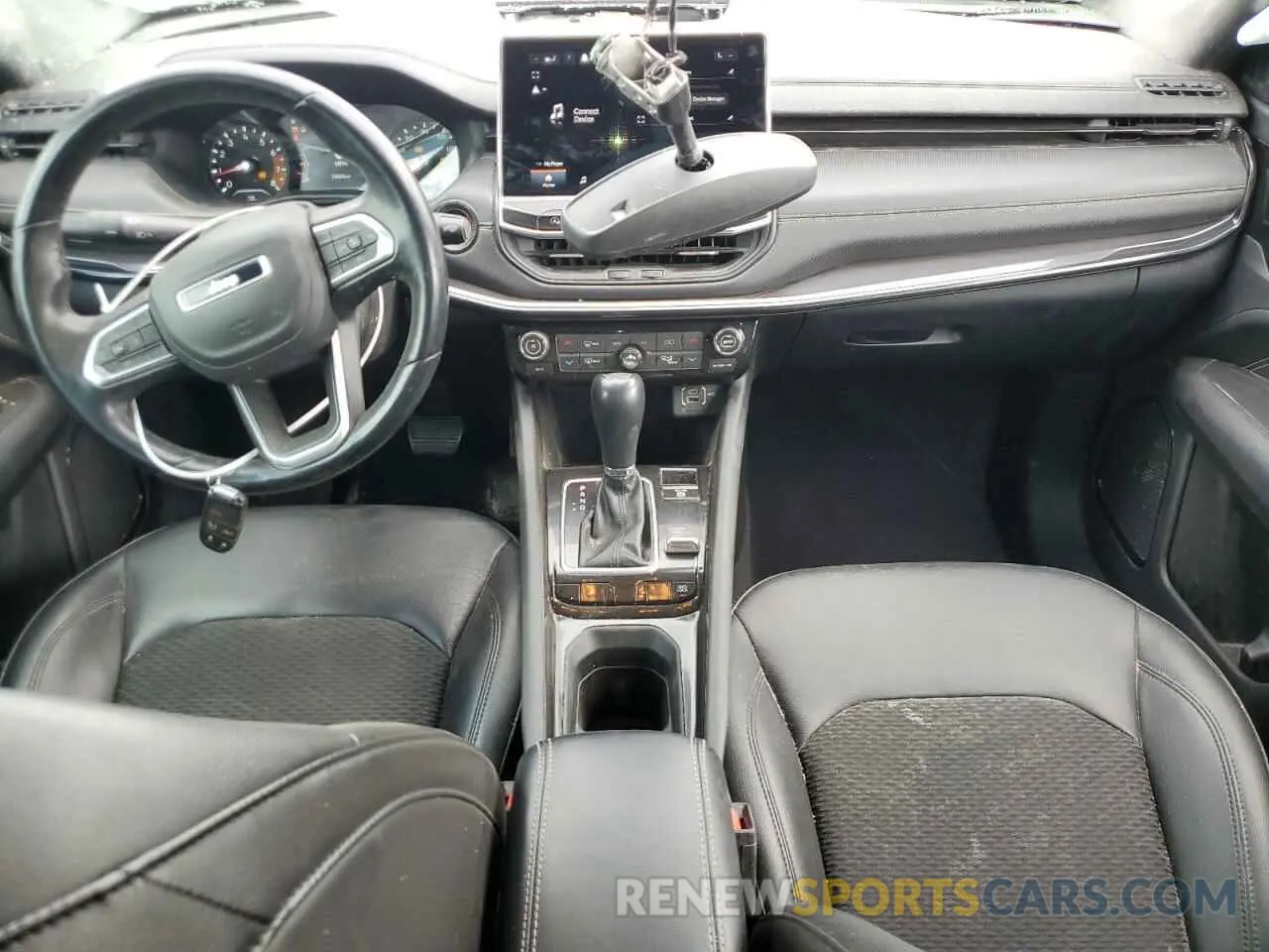 8 Photograph of a damaged car 3C4NJDBB6NT182287 JEEP COMPASS 2022
