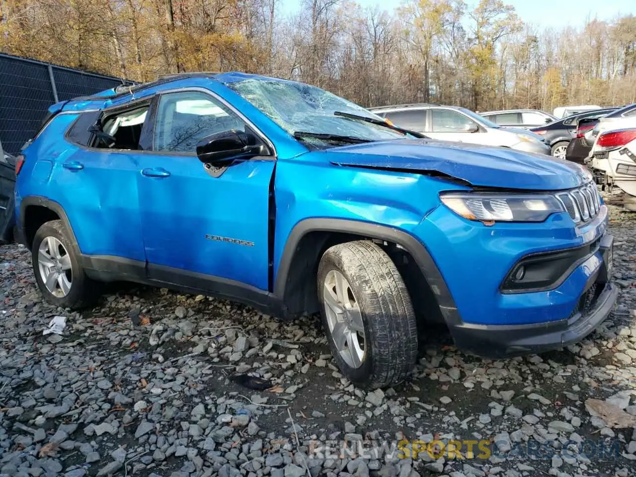 4 Photograph of a damaged car 3C4NJDBB7NT122230 JEEP COMPASS 2022