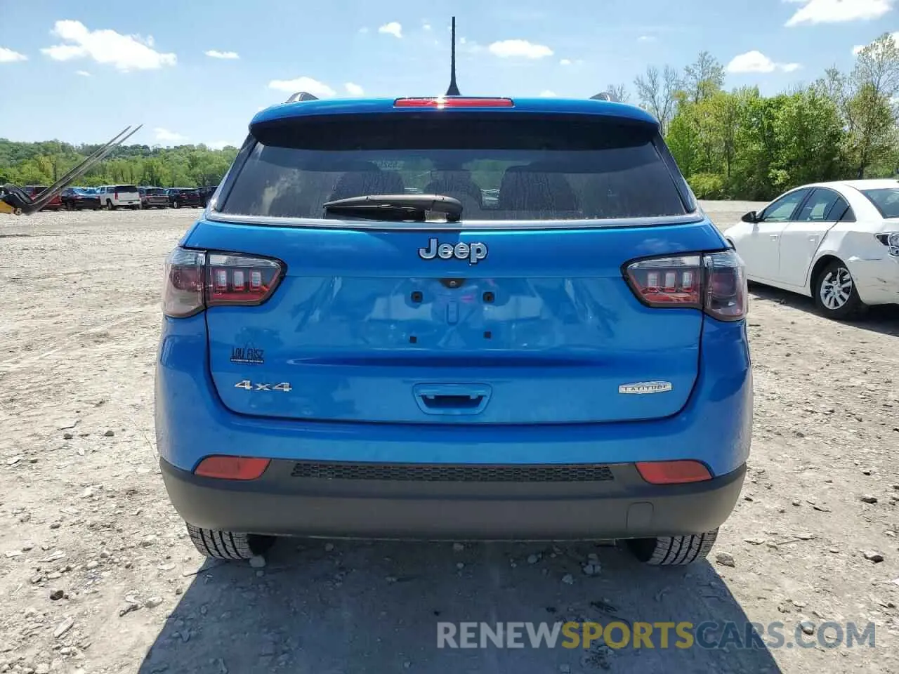 6 Photograph of a damaged car 3C4NJDBB7NT127413 JEEP COMPASS 2022