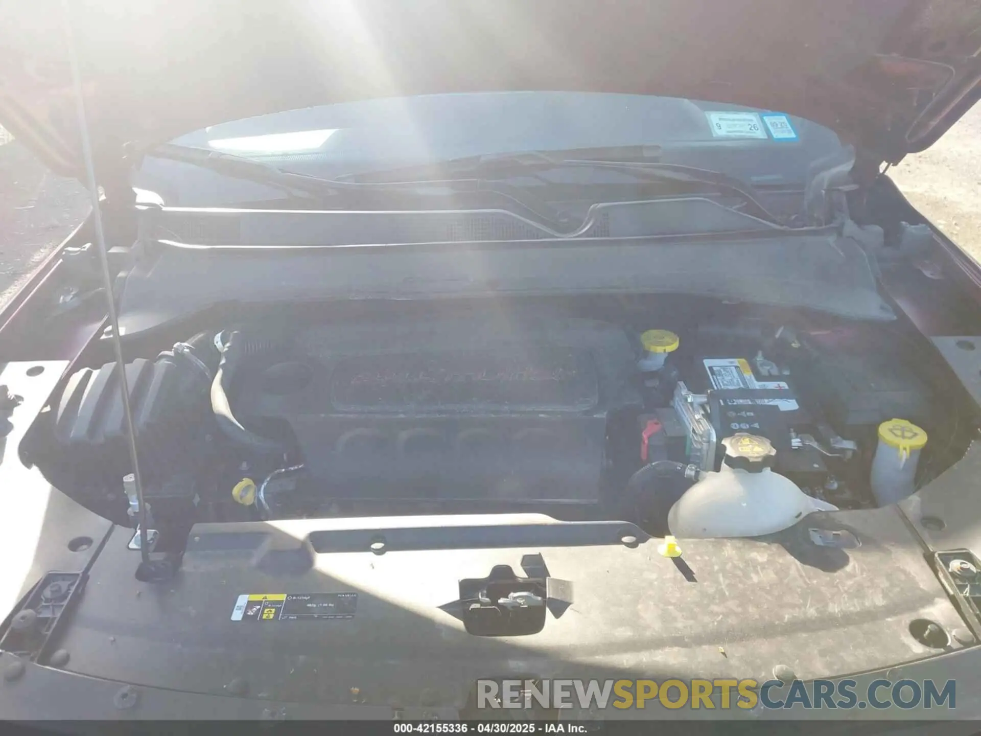 10 Photograph of a damaged car 3C4NJDBB8NT184607 JEEP COMPASS 2022