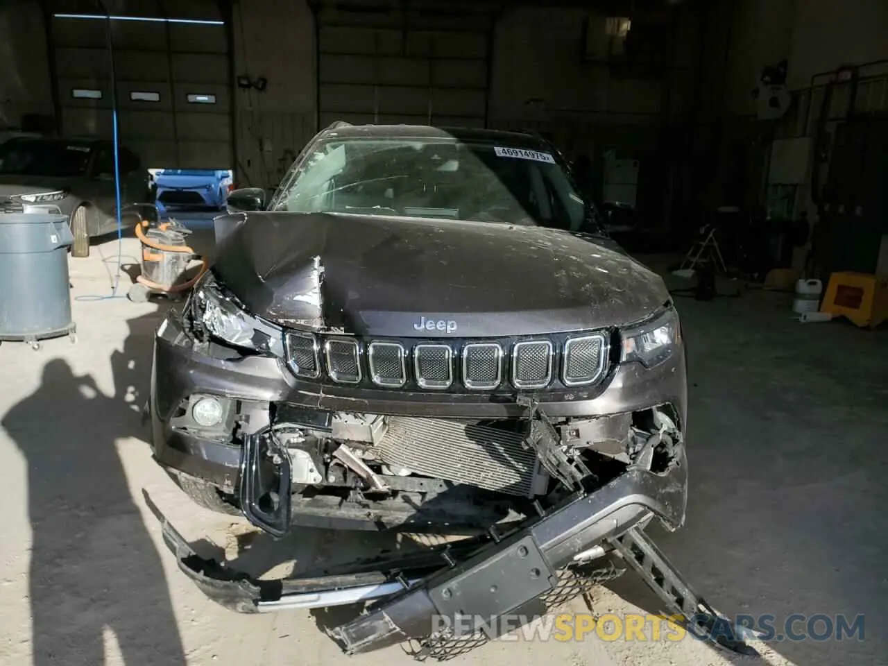 5 Photograph of a damaged car 3C4NJDCB0NT103601 JEEP COMPASS 2022