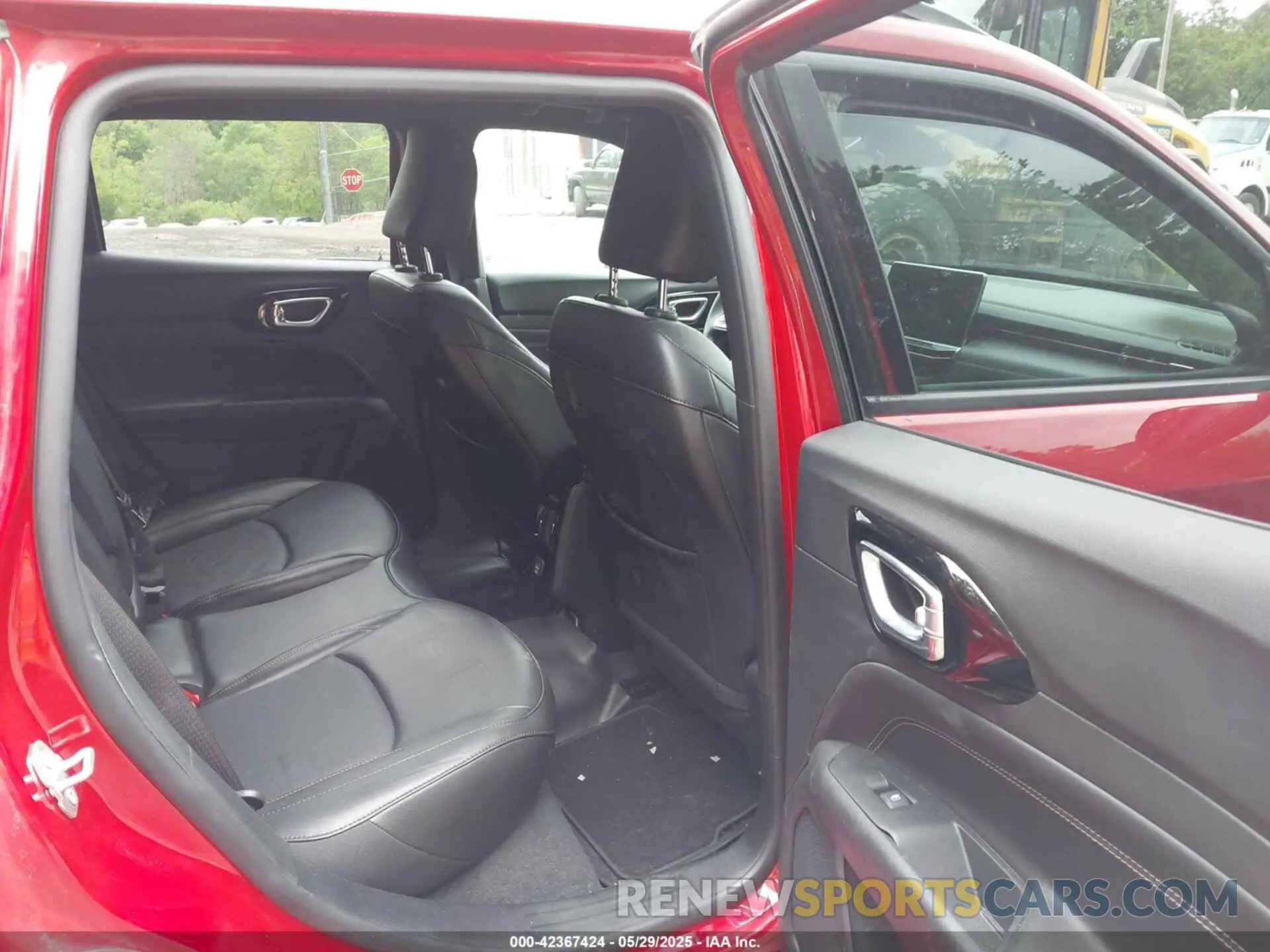 8 Фотография поврежденного автомобиля 3C4NJDCB0NT154158 JEEP COMPASS 2022