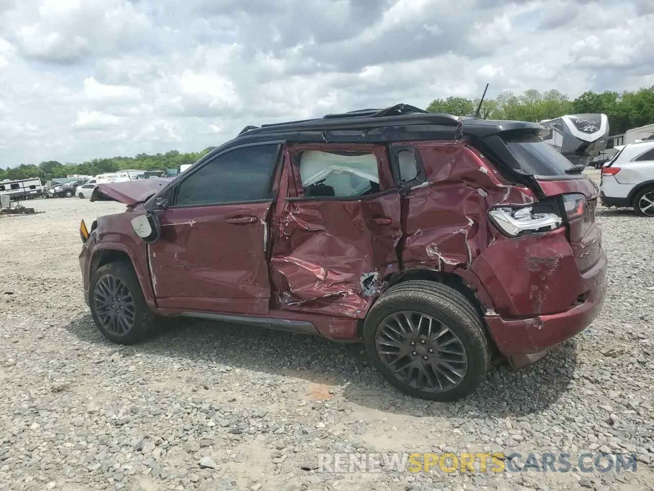 2 Photograph of a damaged car 3C4NJDCB0NT178556 JEEP COMPASS 2022