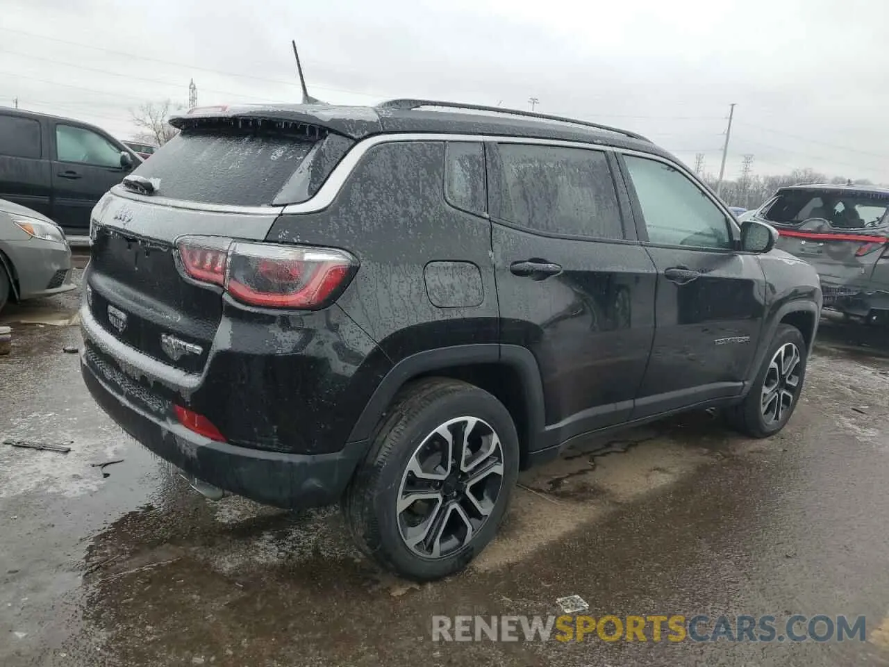 3 Photograph of a damaged car 3C4NJDCB0NT186172 JEEP COMPASS 2022