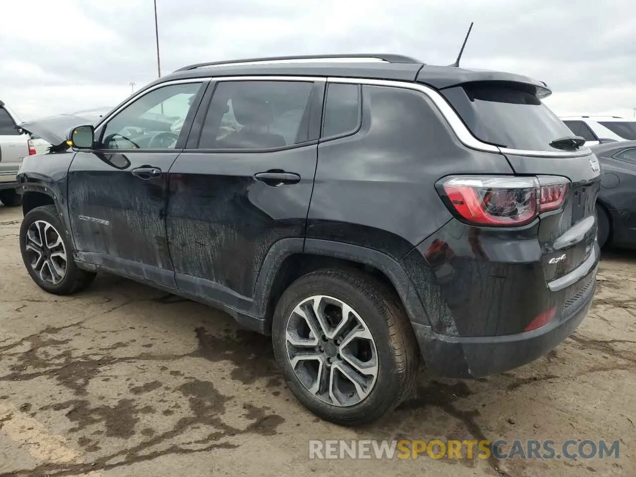 2 Photograph of a damaged car 3C4NJDCB2NT174427 JEEP COMPASS 2022