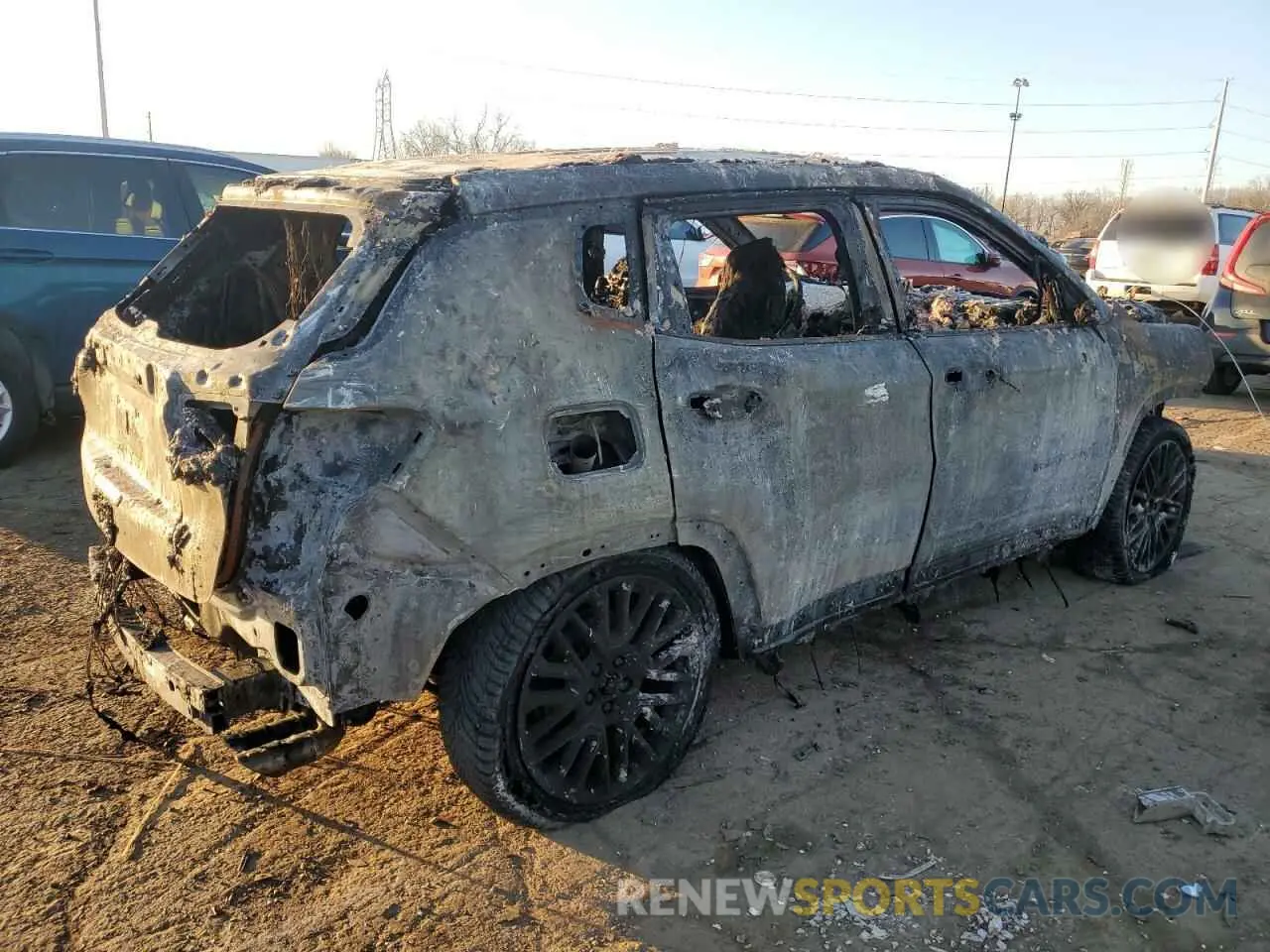 3 Фотография поврежденного автомобиля 3C4NJDCB3NT112101 JEEP COMPASS 2022