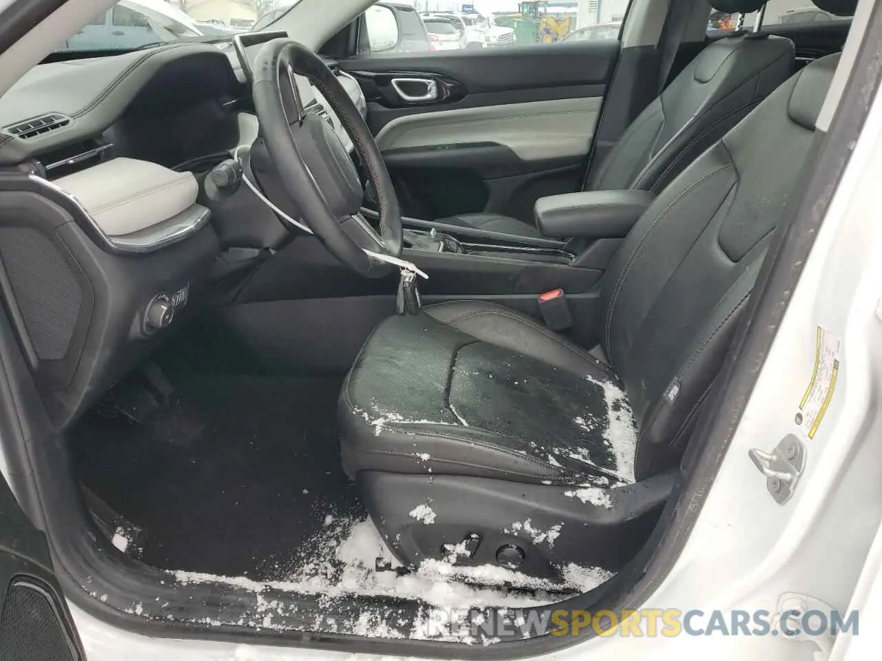7 Фотография поврежденного автомобиля 3C4NJDCB3NT180981 JEEP COMPASS 2022