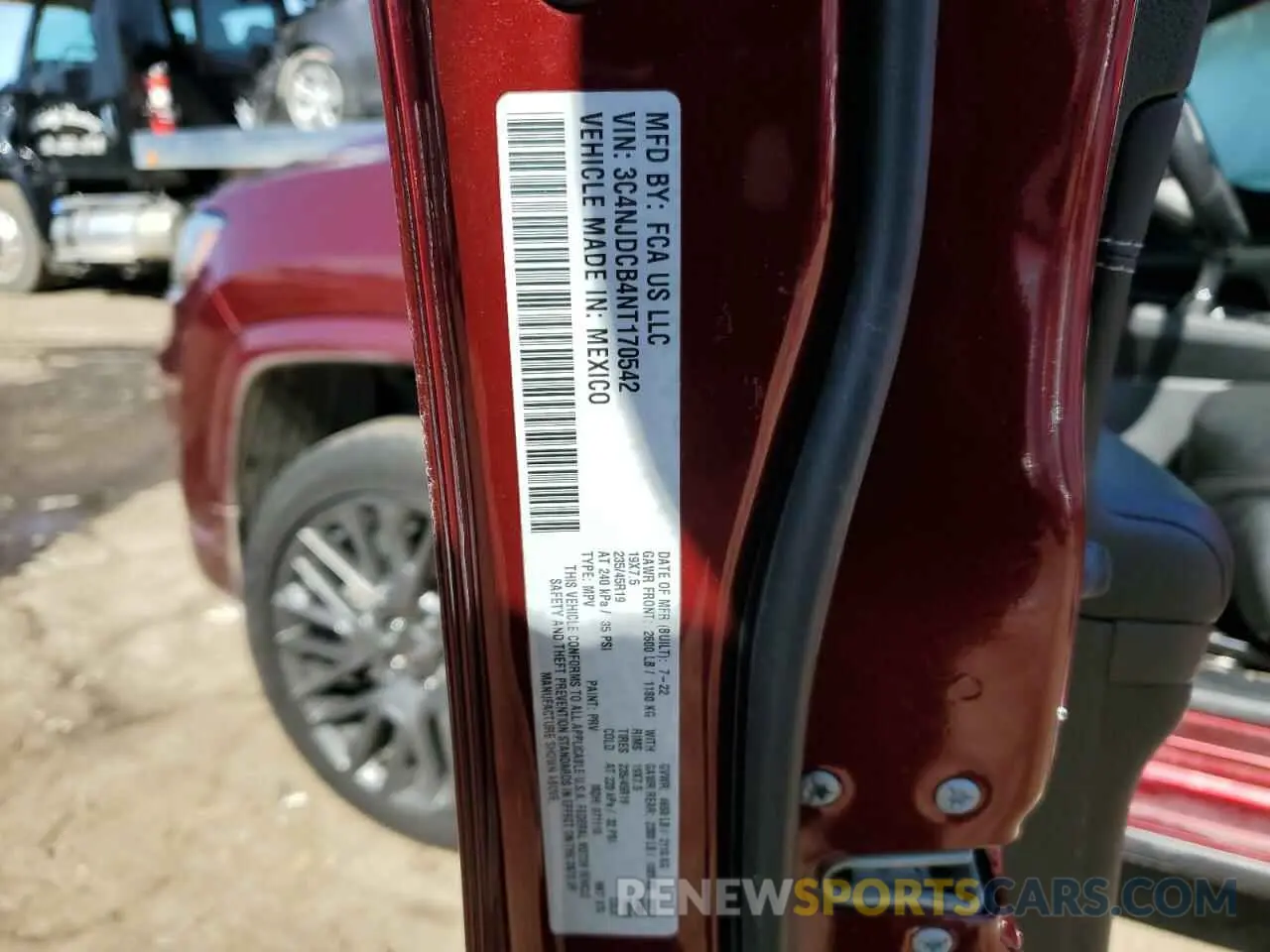 15 Photograph of a damaged car 3C4NJDCB4NT170542 JEEP COMPASS 2022