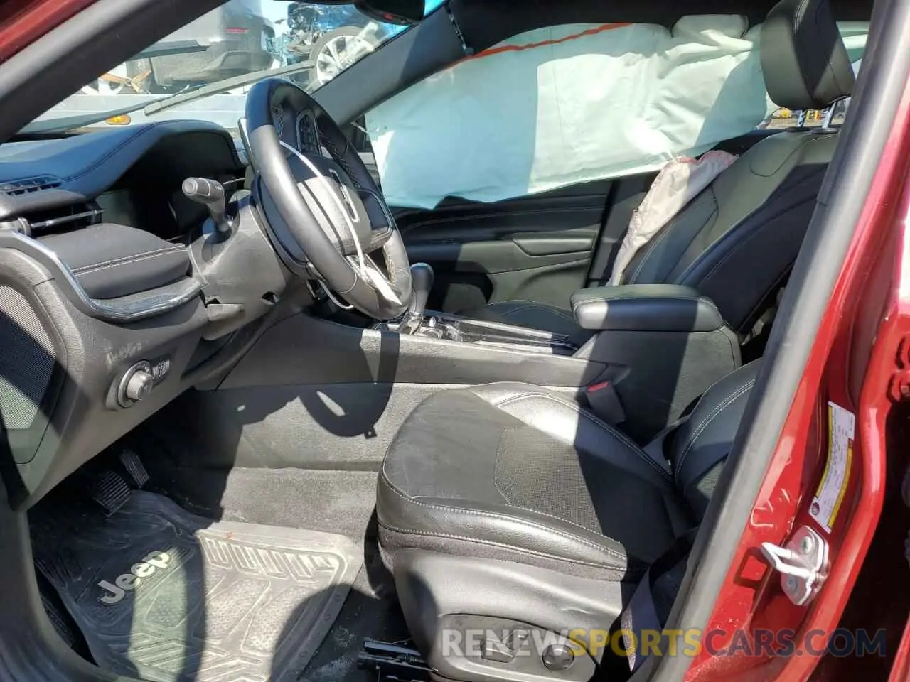 7 Photograph of a damaged car 3C4NJDCB4NT170542 JEEP COMPASS 2022