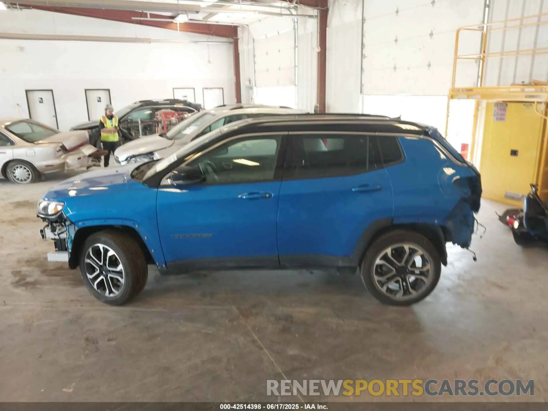 14 Фотография поврежденного автомобиля 3C4NJDCB4NT171609 JEEP COMPASS 2022
