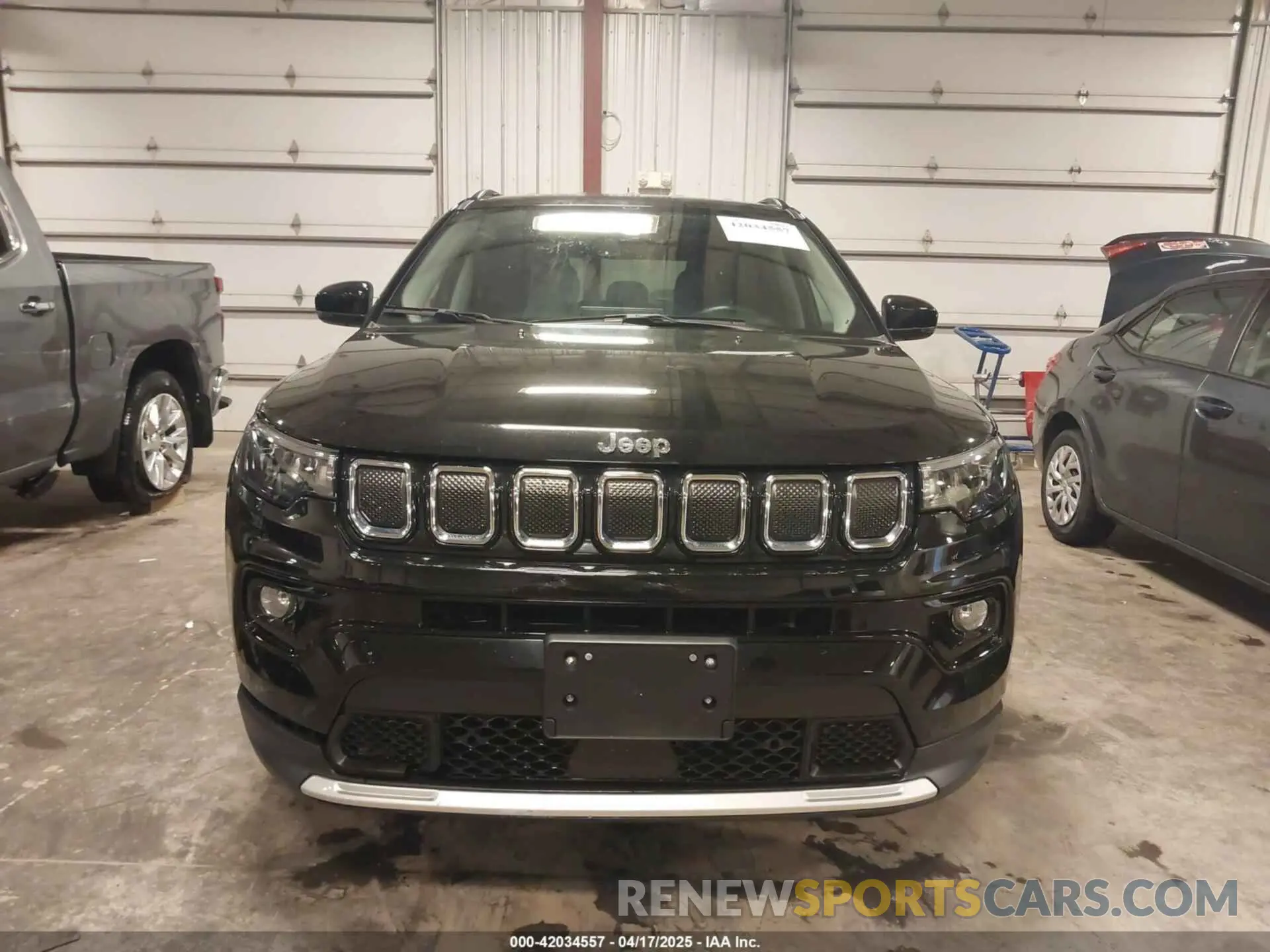 12 Фотография поврежденного автомобиля 3C4NJDCB5NT233969 JEEP COMPASS 2022