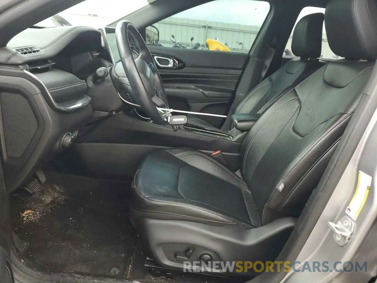 7 Photograph of a damaged car 3C4NJDCB6NT104462 JEEP COMPASS 2022